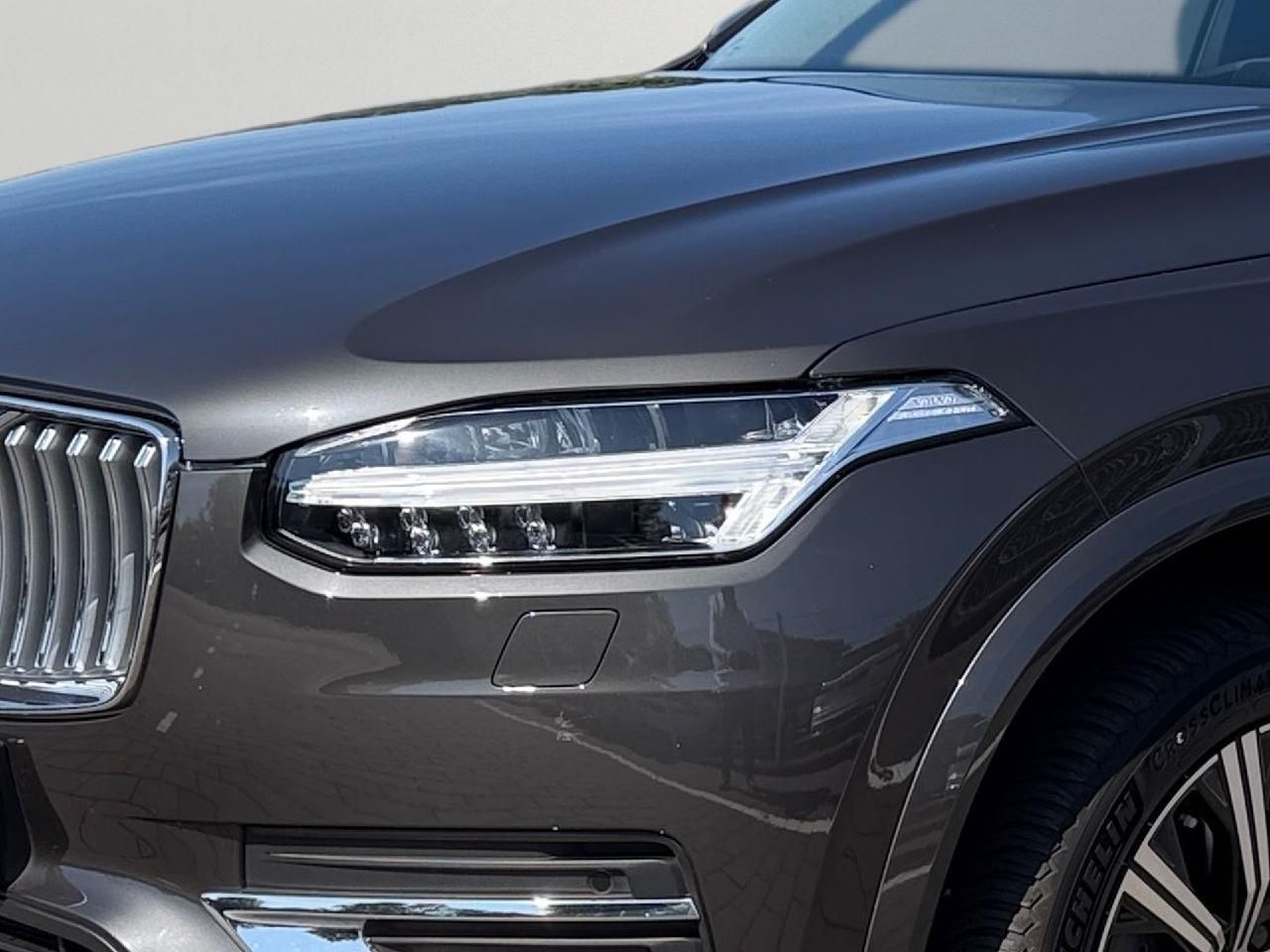 Fahrzeugabbildung Volvo XC90 B5 Diesel AWD Ultimate Bright
