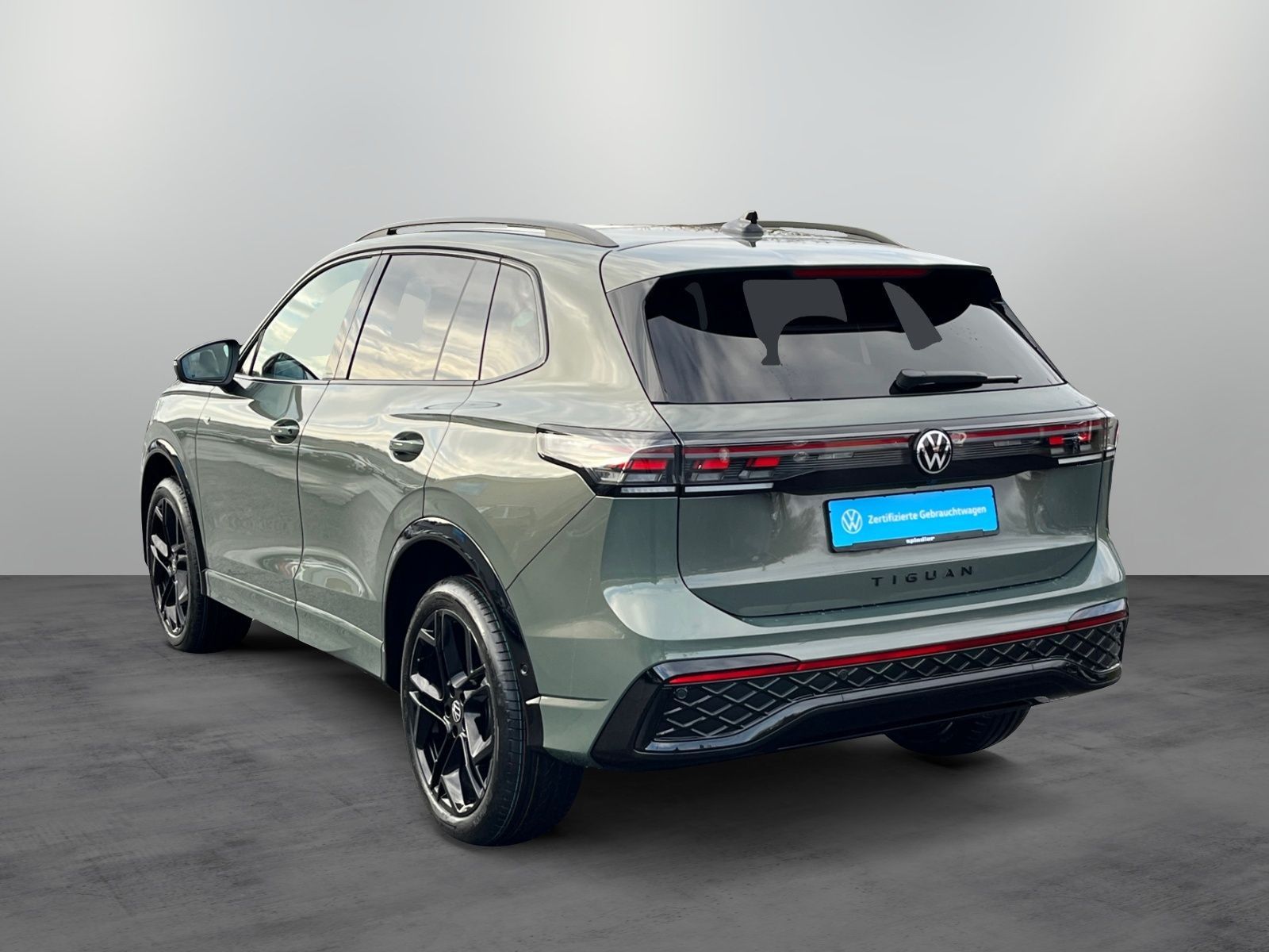 Volkswagen Tiguan R-Line 2.0 TDI 4M DSG HD-Matrix Pano foto 3