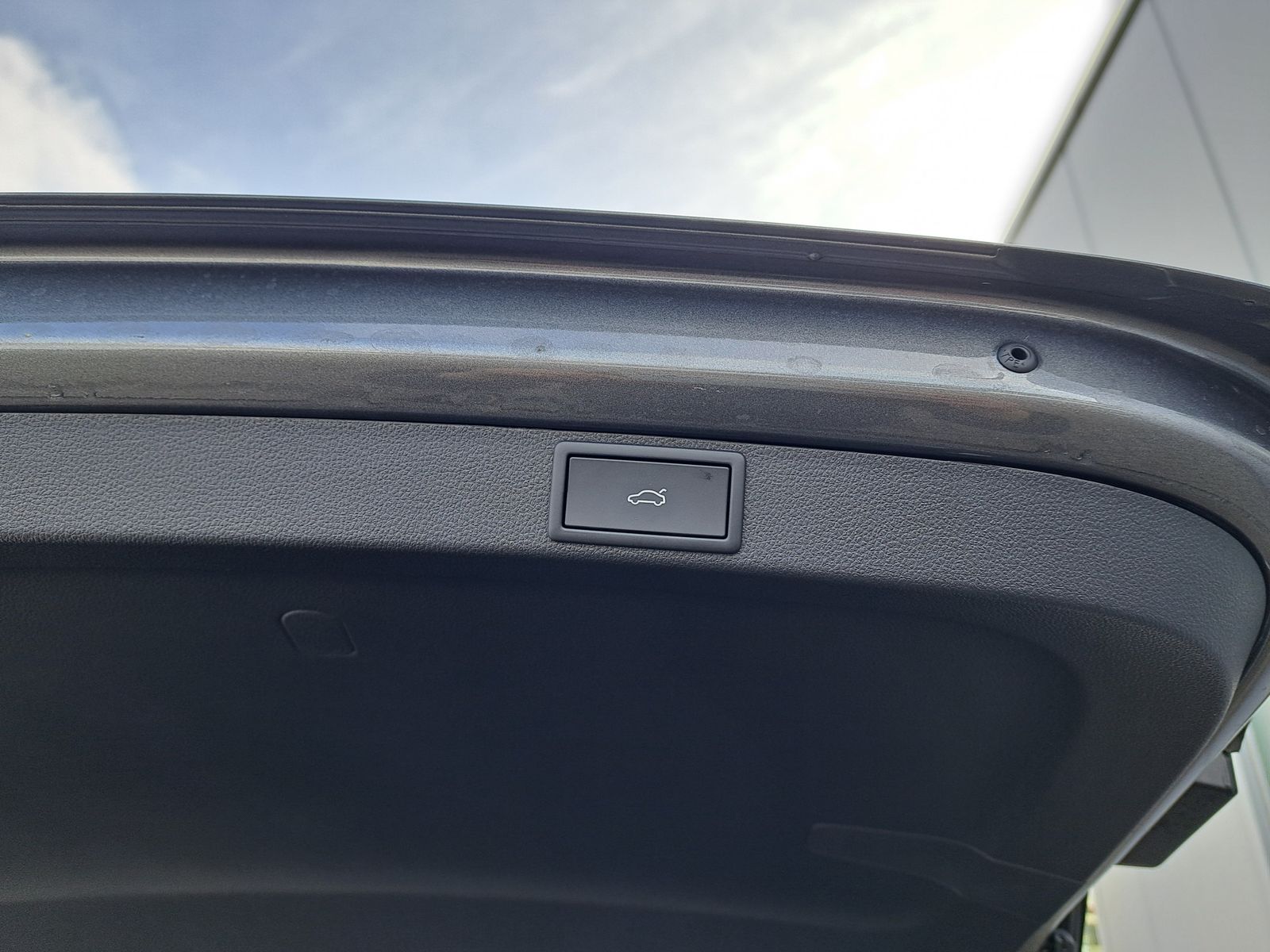 Fahrzeugabbildung SKODA Octavia 2.0 TDI Selection LED KAMERA SITZHEIZUNG