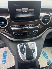 Mercedes-Benz V220CDI AVANTG/EDITION extralang Rollstuhlbühne, Bild 28