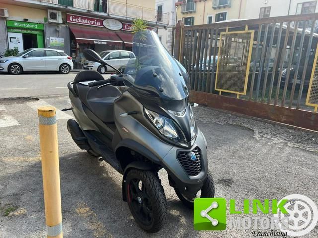 Piaggio PIAGGIO MP3 350