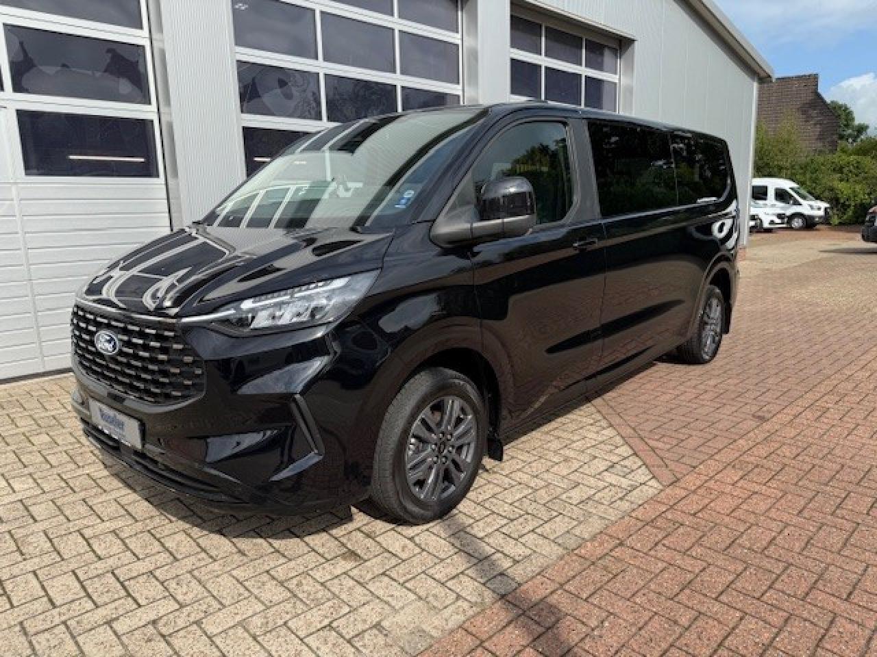 Ford Tourneo Custom Bus 320 L2 Tourneo Titanium FWD