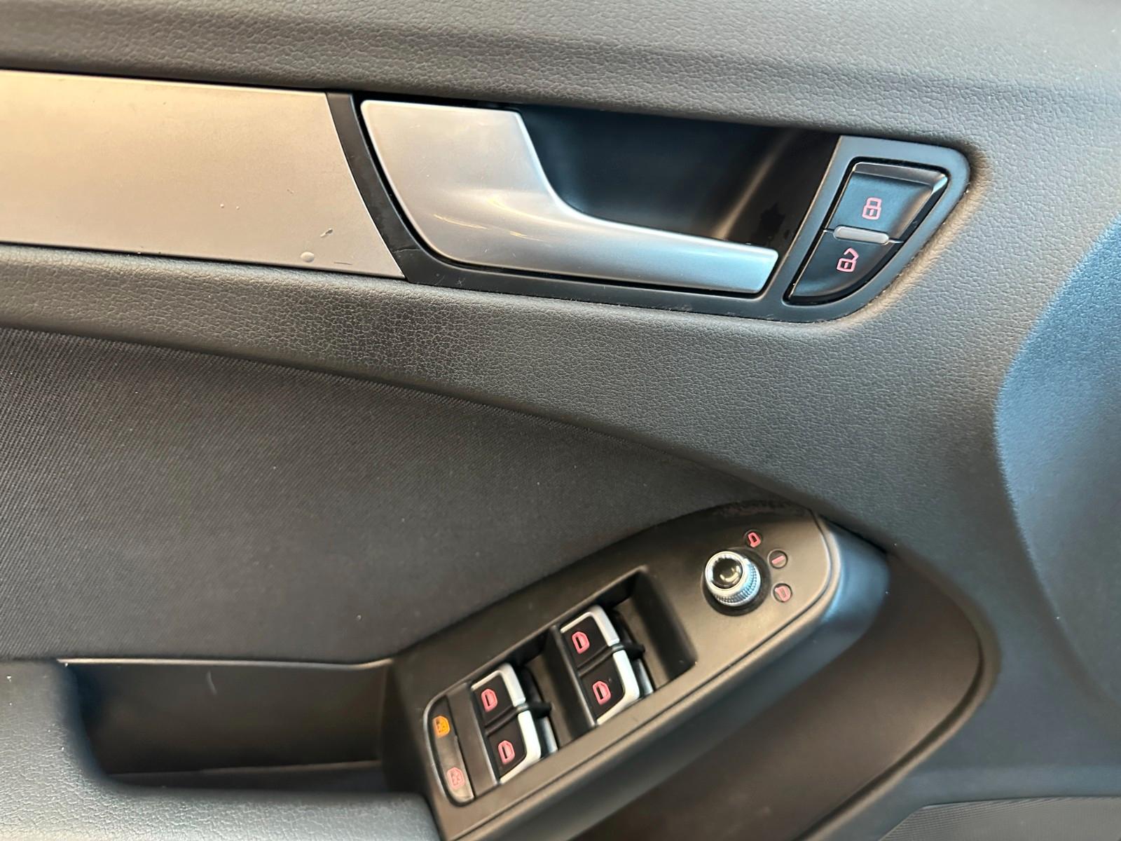 Audi A4 2013 — photo 46