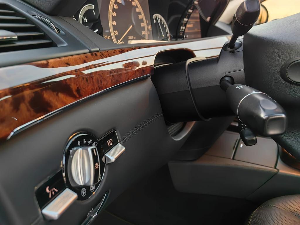 Mercedes-Benz S 600