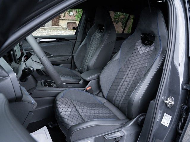 Tiguan R-Line eHybrid Black Style AHK IQ.Drive 8
