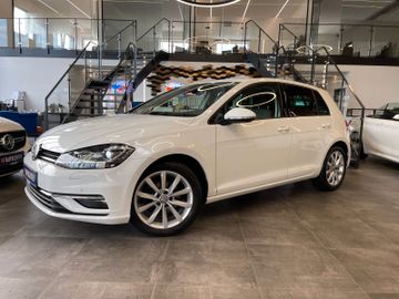 Volkswagen Golf VII Lim. Highline 1.5 TSI *1.HAND*LED*AHK*