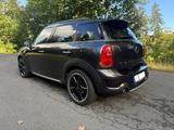 MINI Cooper S Countryman Aut Nav Xen 5Sitz DAB AHK BT - MINI Countryman Serie von privat