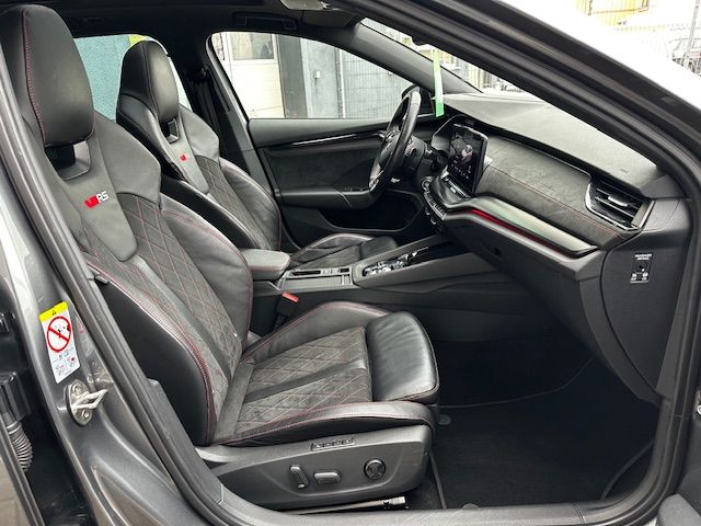 Octavia Combi RS Plus NAV;HUD;DCC;ACC;AHK;PANO