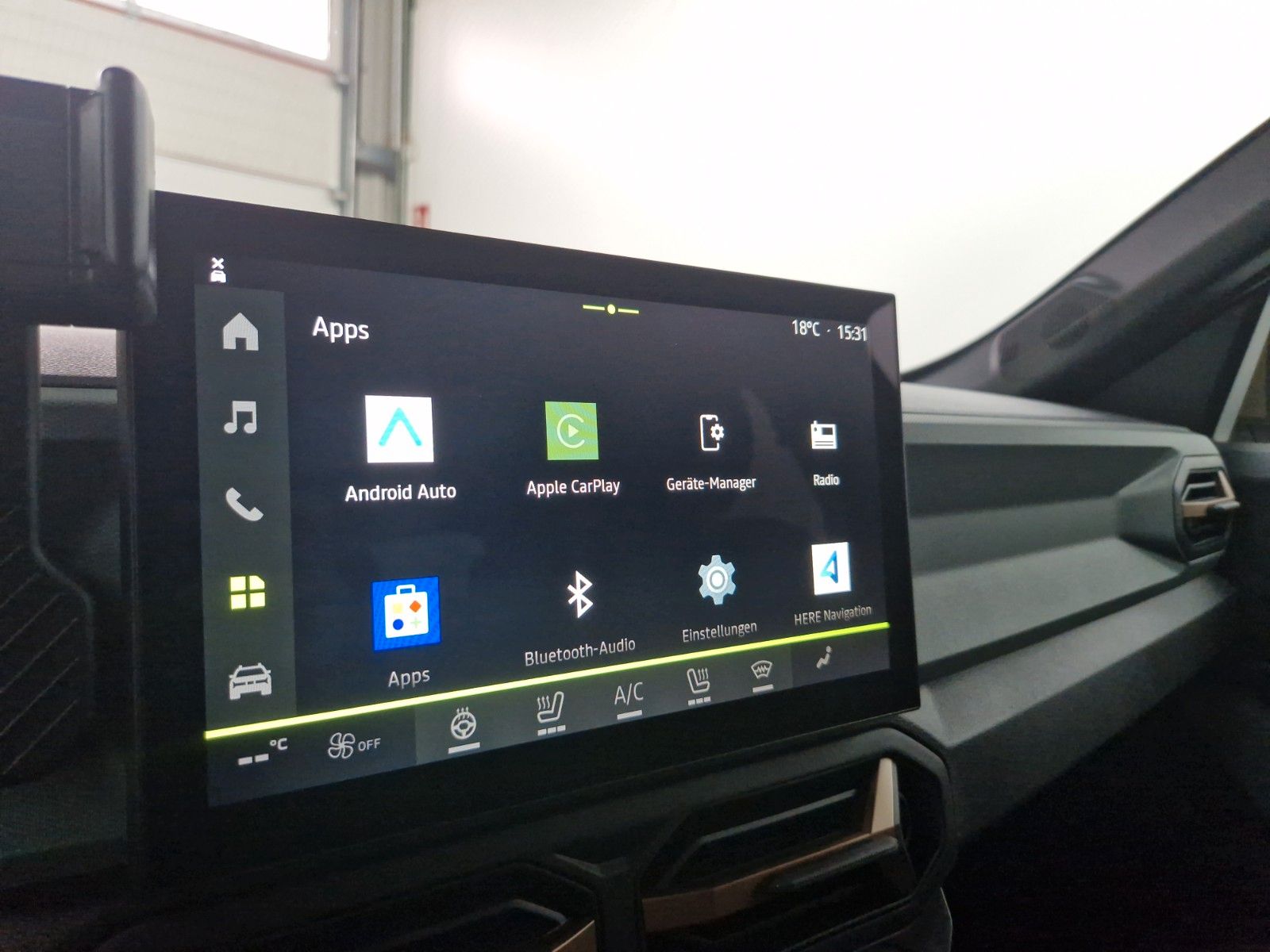 DACIA Duster  Extreme Hybrid 155 Winter-Plus – Bild 17