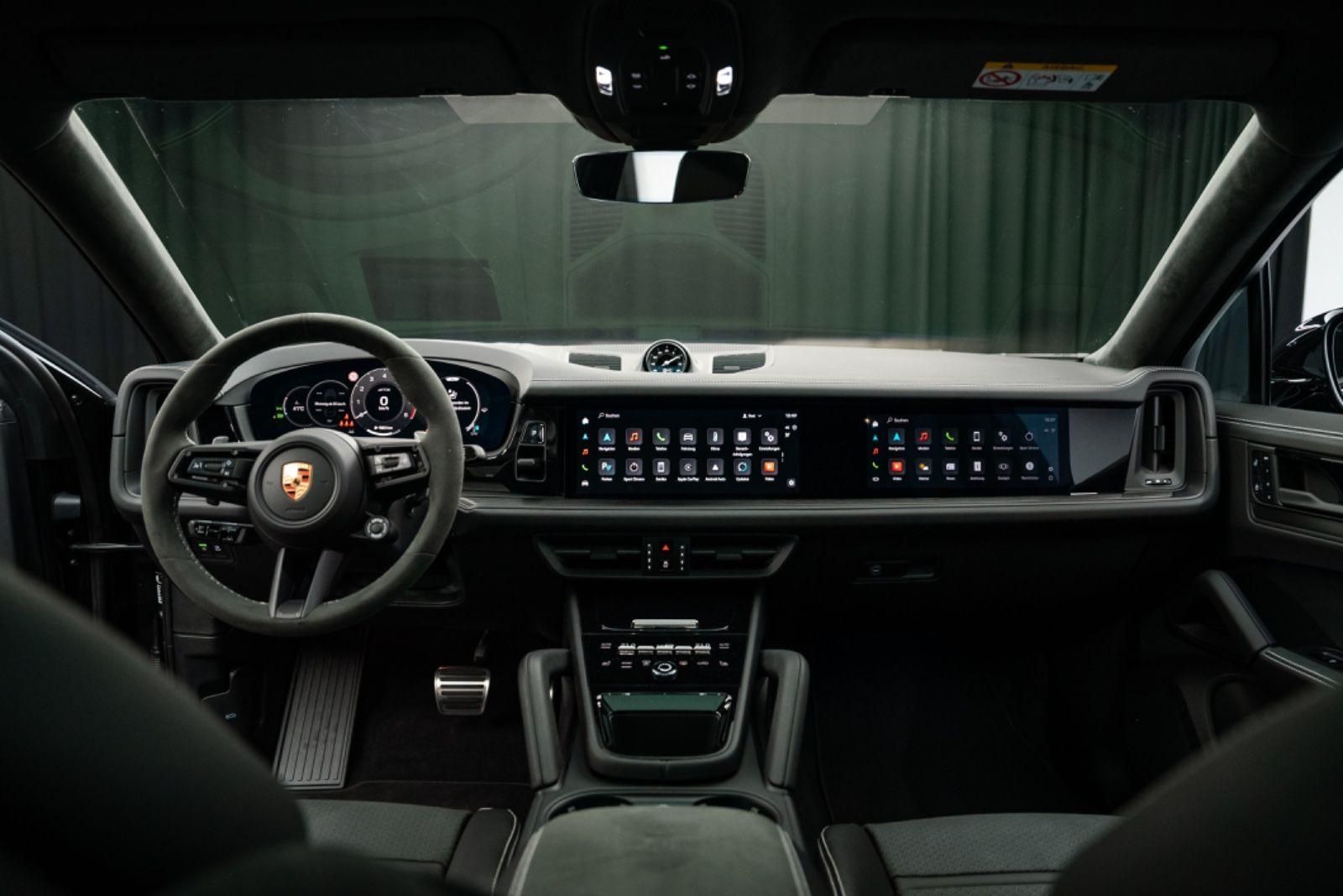 Fahrzeugabbildung Porsche Cayenne Coupé GTS REAR AXLE/HUD/360/PASS DISPL