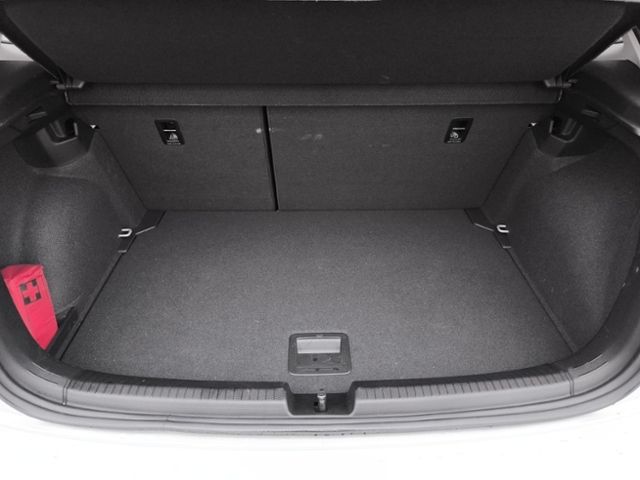 Fahrzeugabbildung Volkswagen Polo 1.0 TSI DSG Goal ACC NAVI CLIMATR SITZHZG A