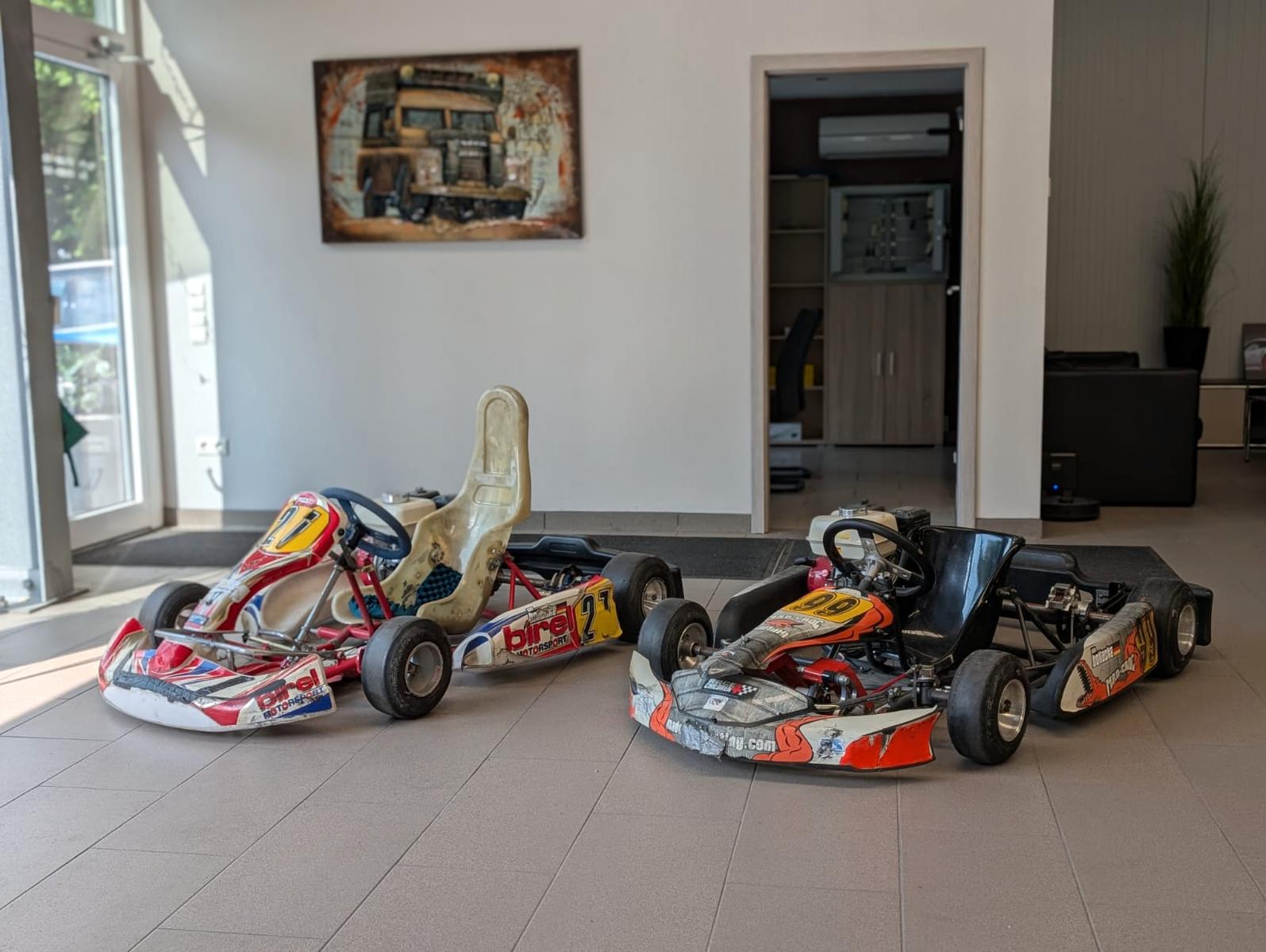 showroom-image-top