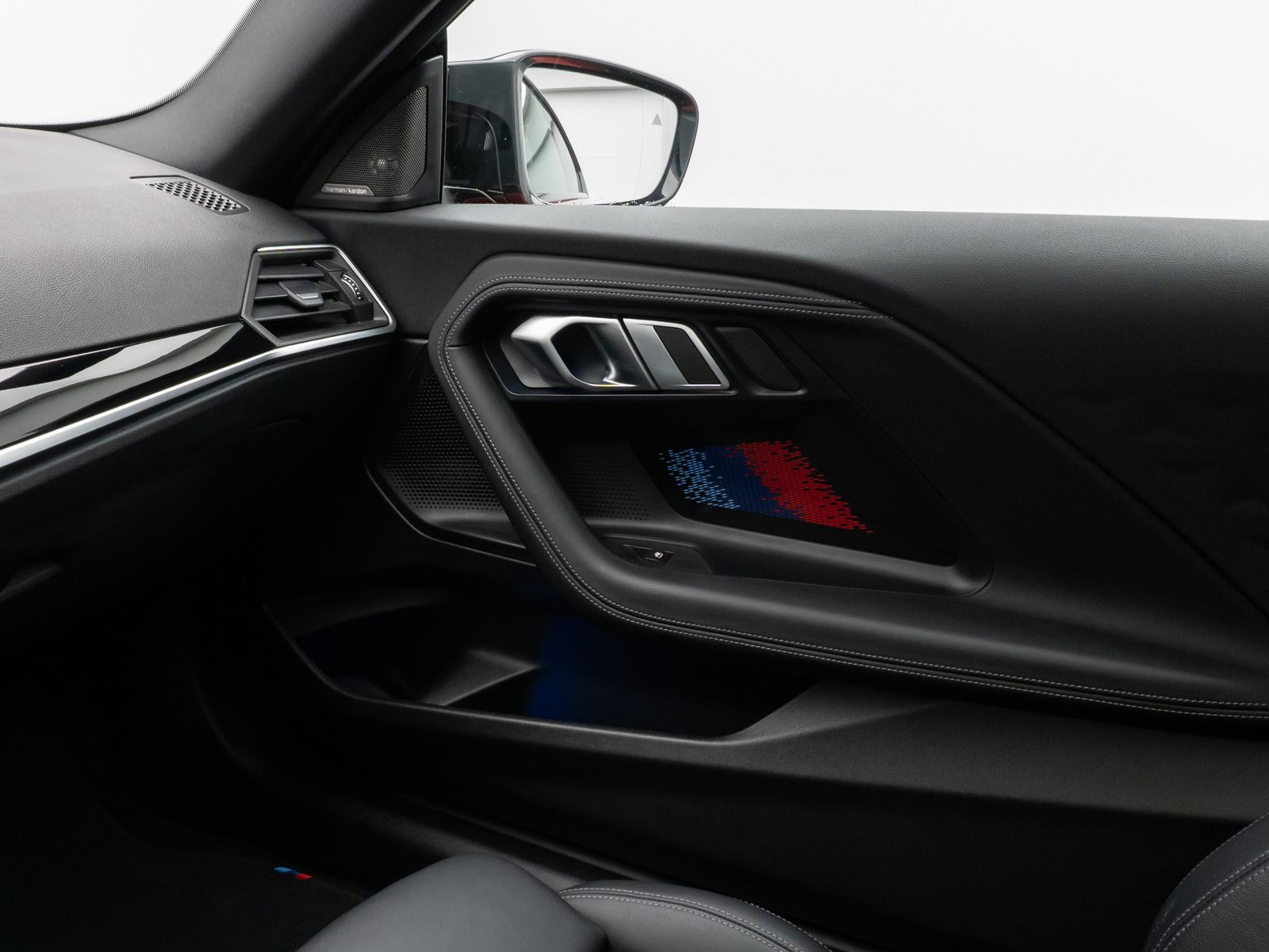 Fahrzeugabbildung BMW M240i xD Coupé Glasdach Kamera HUD H/K Stop&Go