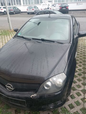 Opel Tigra 1.4  cabrio  nur bis samstag 16.11.(14.Uhr