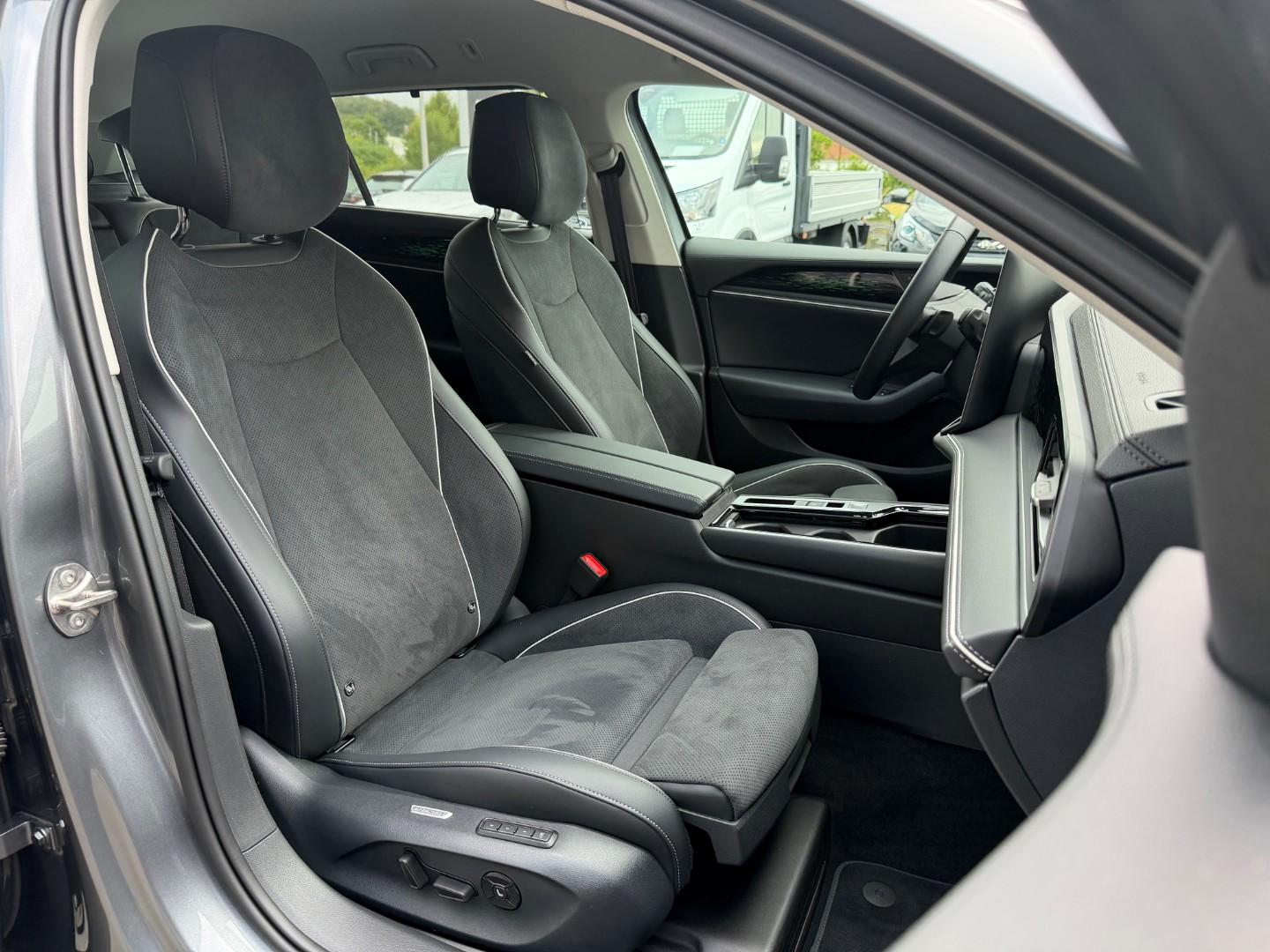 Volkswagen Passat 1.5 eTSI DSG Elegance *IQ*HuD*, миниатюра 14