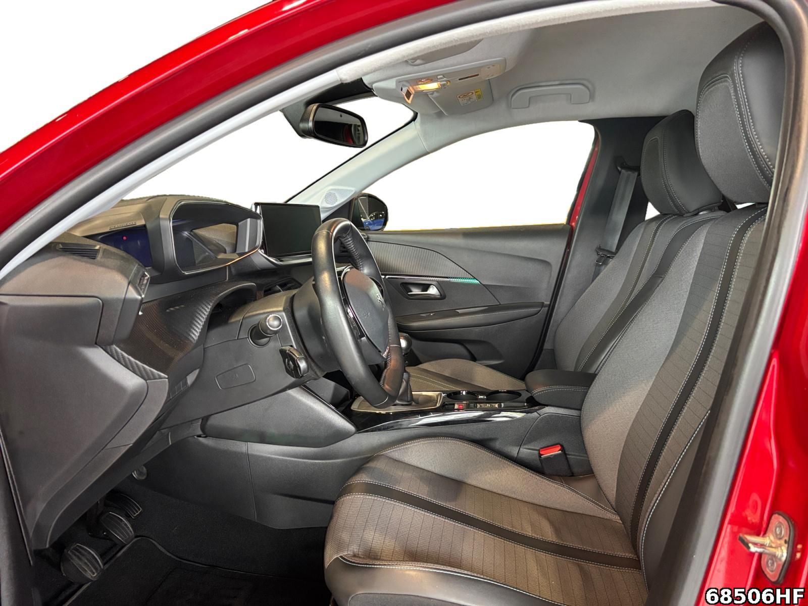 Fahrzeugabbildung Peugeot 208 Allure +SHZ+ALLWETTER+CARPLAY+LED+KEYLESS+