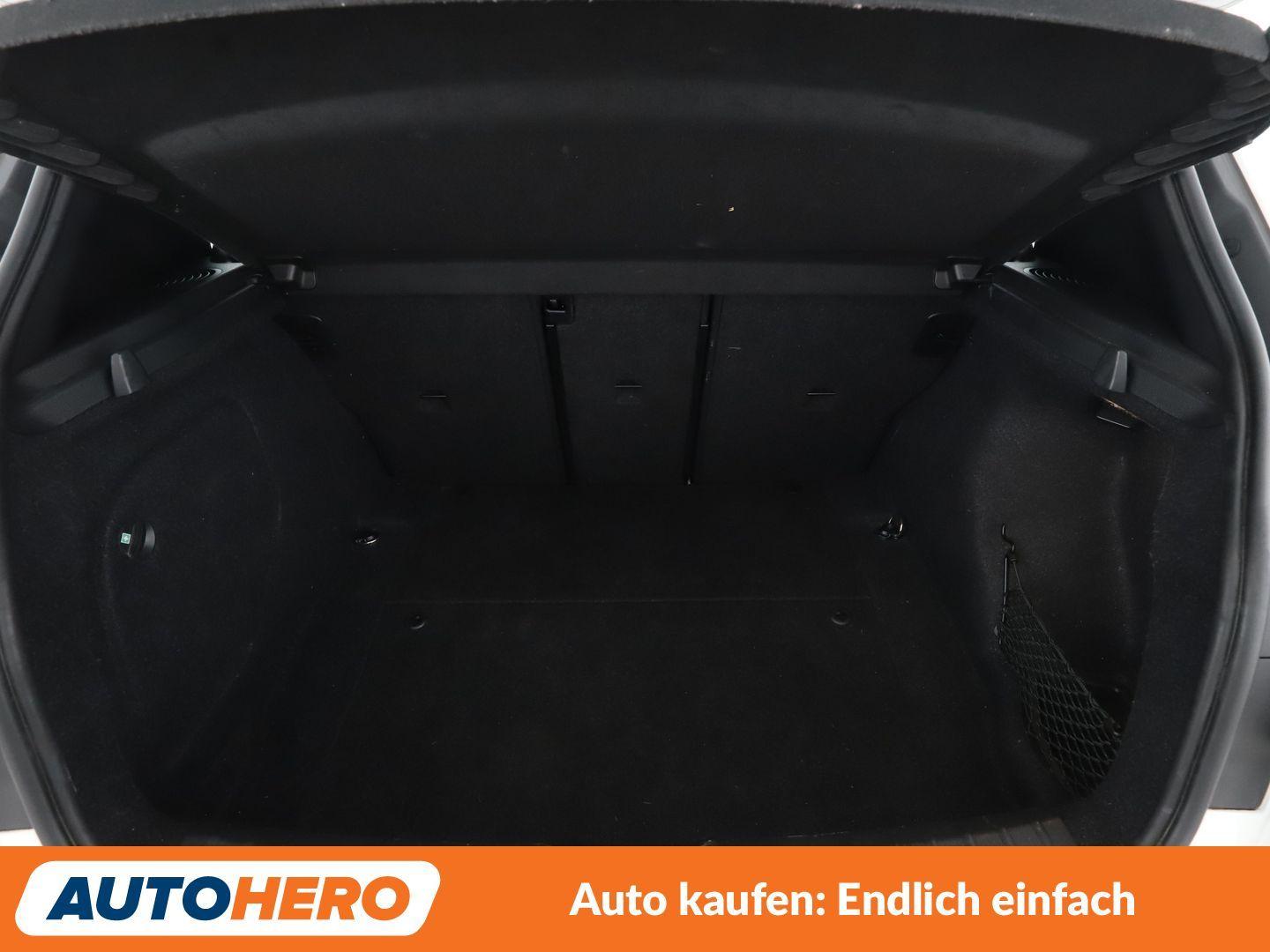 BMW 1er 118i Edition M Sport Shadow Aut.*NAVI*TEMPO*