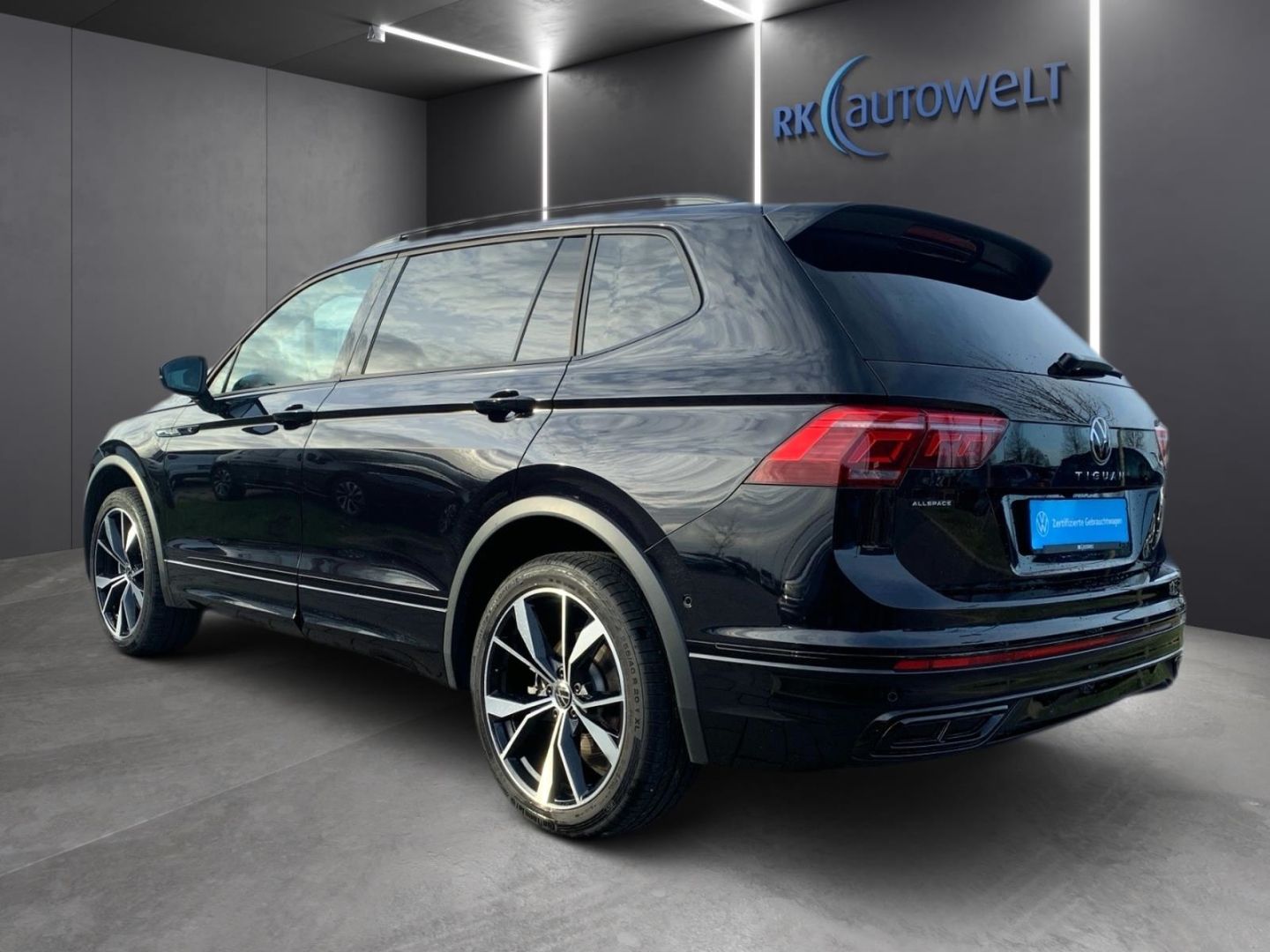 Volkswagen Tiguan Allspace R-Line 4Motion 2.0 TSI Navi AHK foto 6