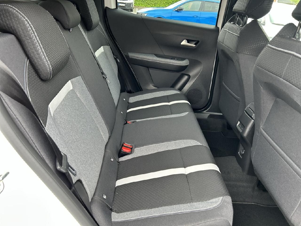 Fahrzeugabbildung Opel Frontera Ultimate 1.2 107 kW