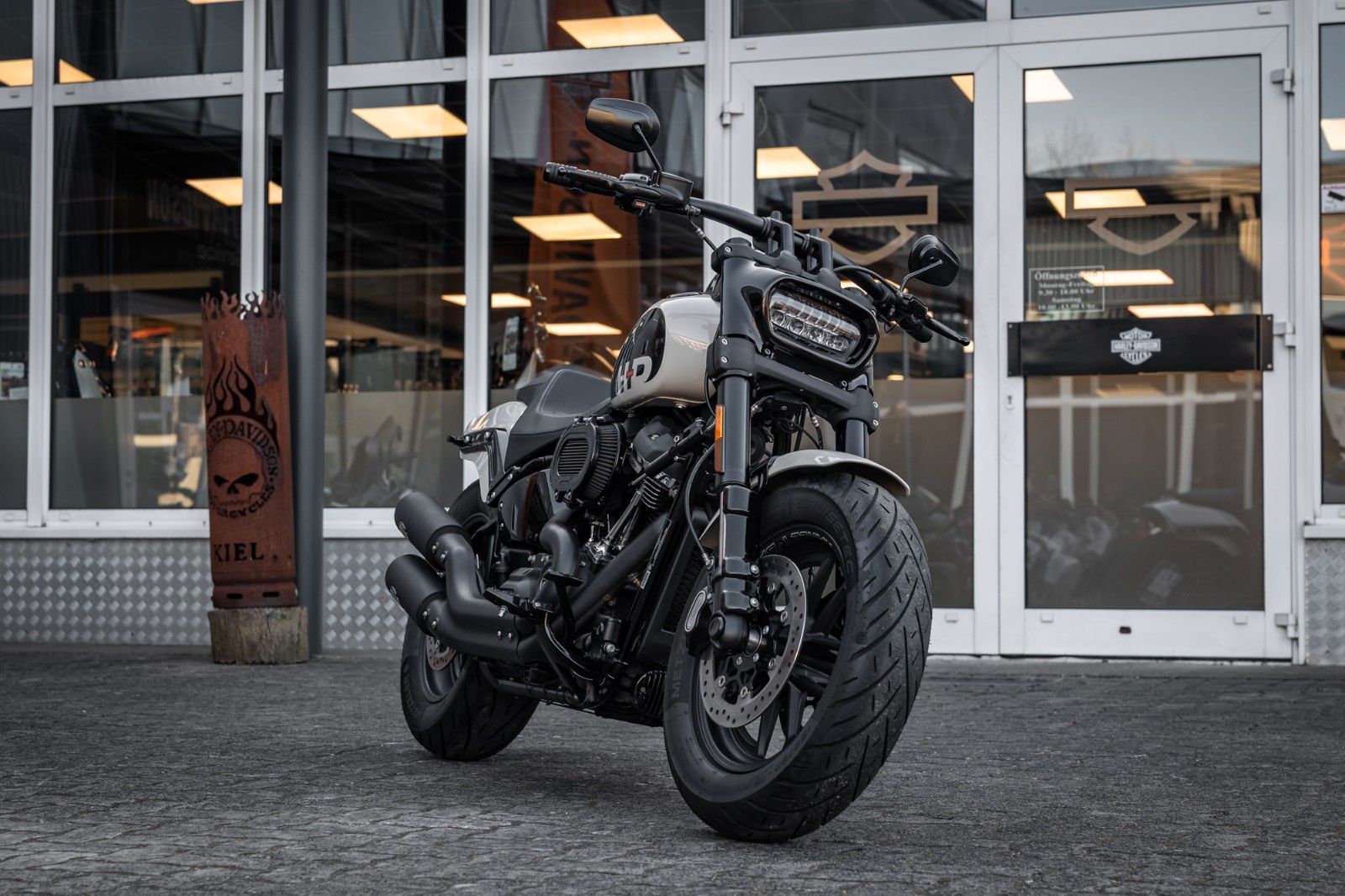 Fahrzeugabbildung Harley-Davidson FXFBS FAT BOB 140 CUI SOFTAIL - TORXSTER  JEKILL