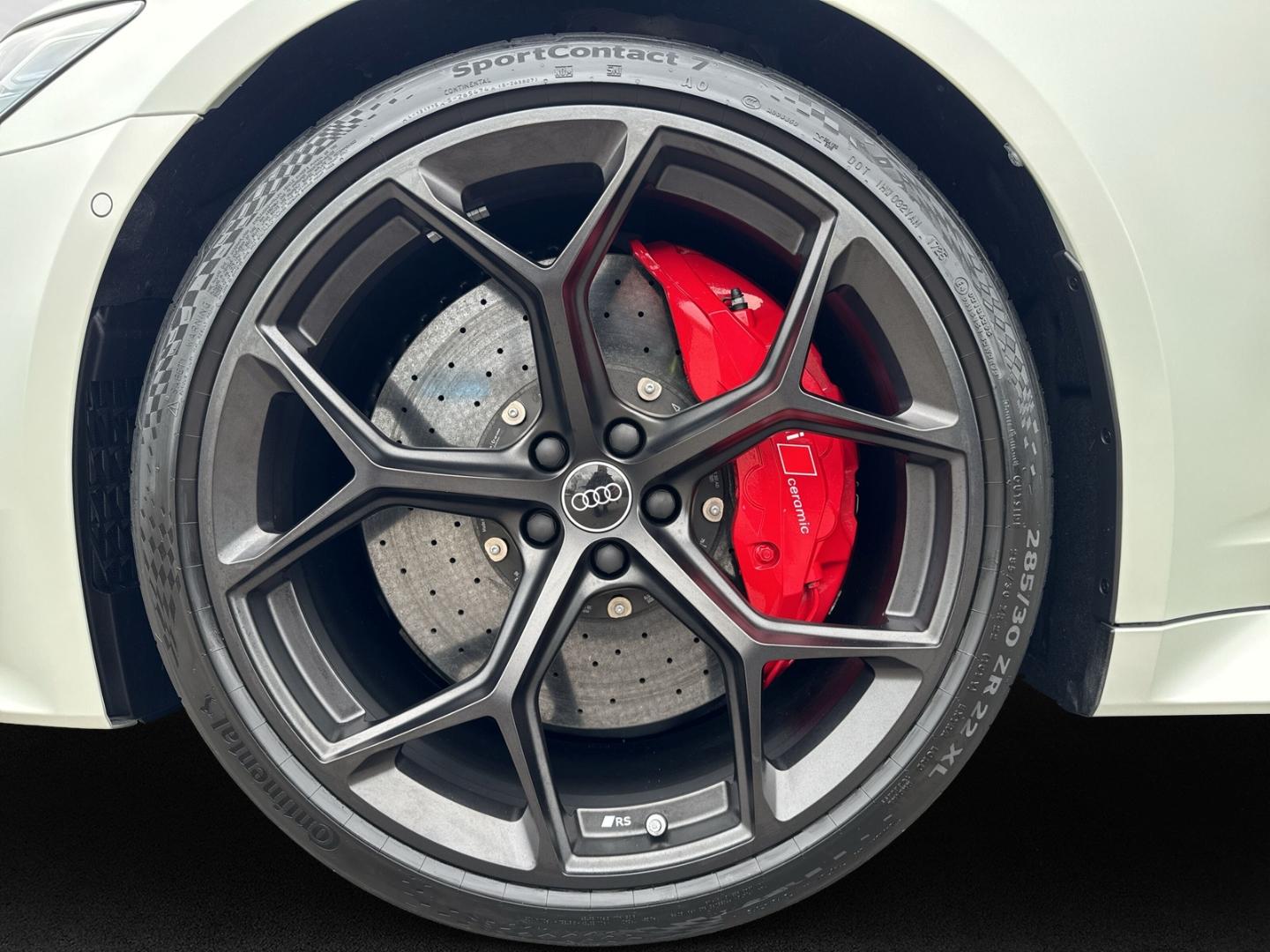 Audi RS6 Avant performance 360°+B&O Adv+Keramik+Sthz