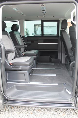 Volkswagen T6.1 Multivan Comfortline DSG 4Motion AHK Extras