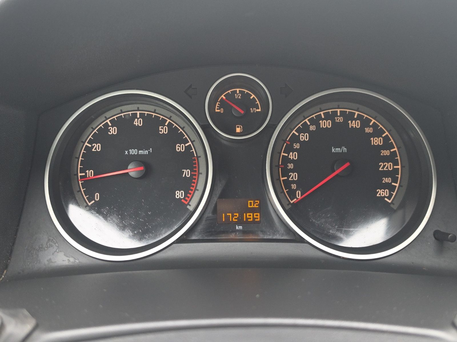 Fahrzeugabbildung Opel Astra H GTC Innovation TEMPOMAT KLIMA PDC