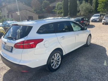 Ford Focus - 9