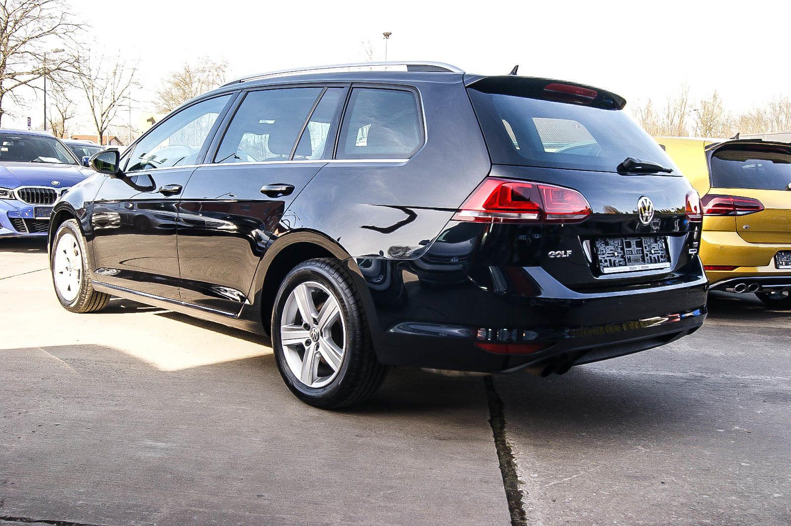 Fahrzeugabbildung Volkswagen Golf 7 Variant 1.4 HIGHLINE XENON NAVI 1.HAND SH