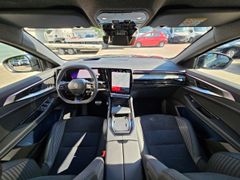Fahrzeugabbildung Rafale 200 E-Tech Full Hybrid Esprit Alpine 1.2