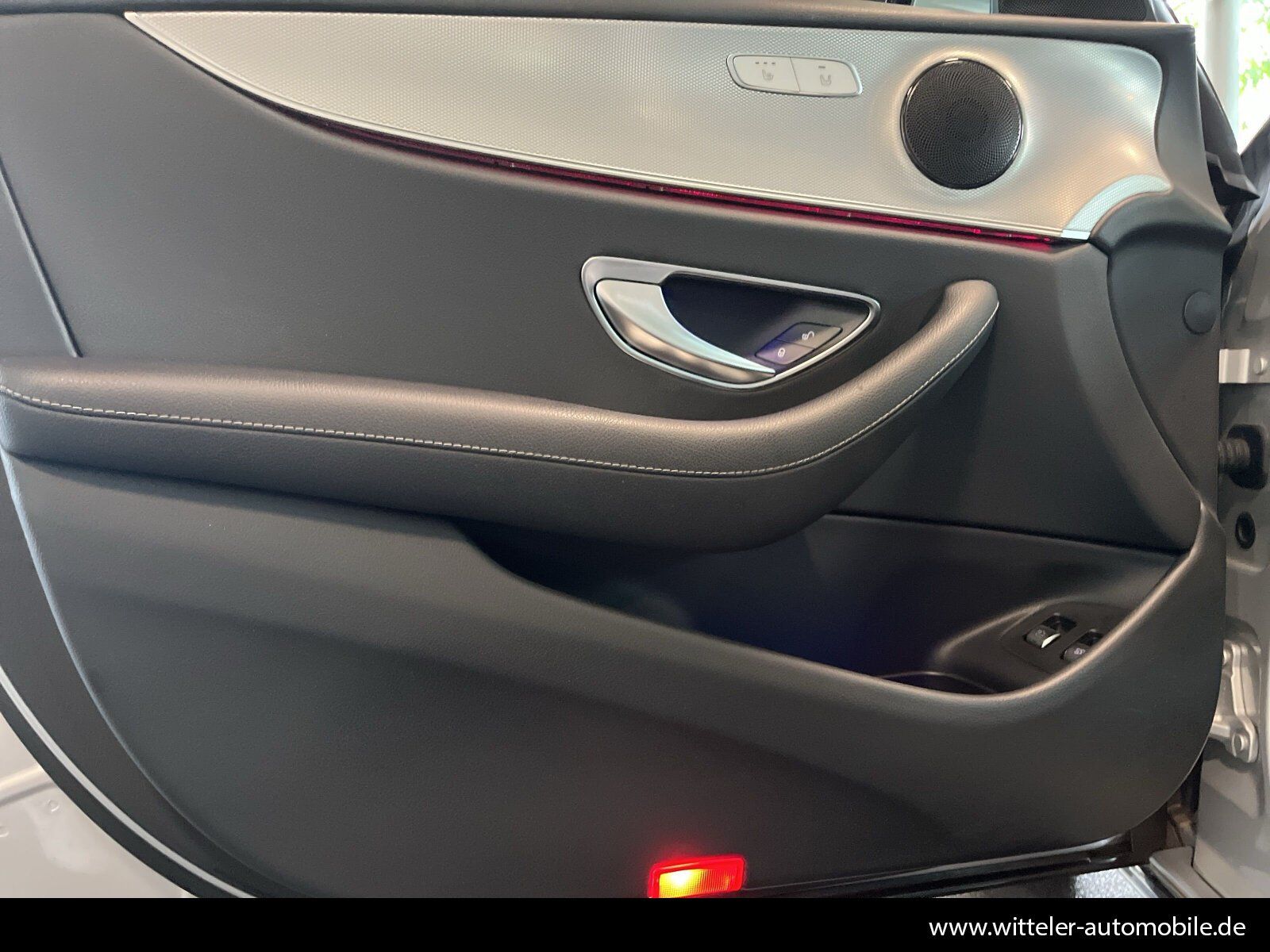 Mercedes-Benz E 220 d EXCLUSIVE LED/AHK/PANO/360°/Navigation foto 17