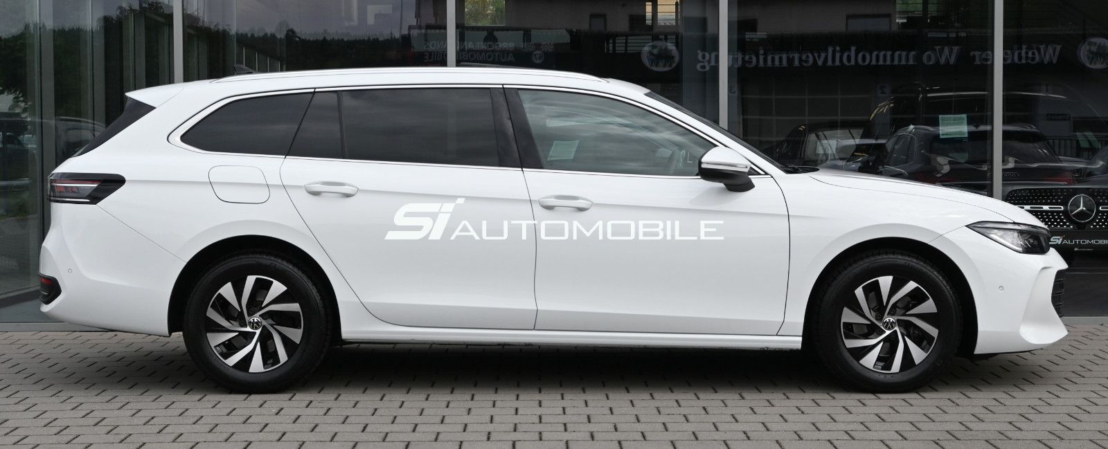 Fahrzeugabbildung Volkswagen Passat Variant 1.5 eTSI OPF DSG Business °AHK°IQ