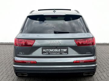 Audi Q7 - 6