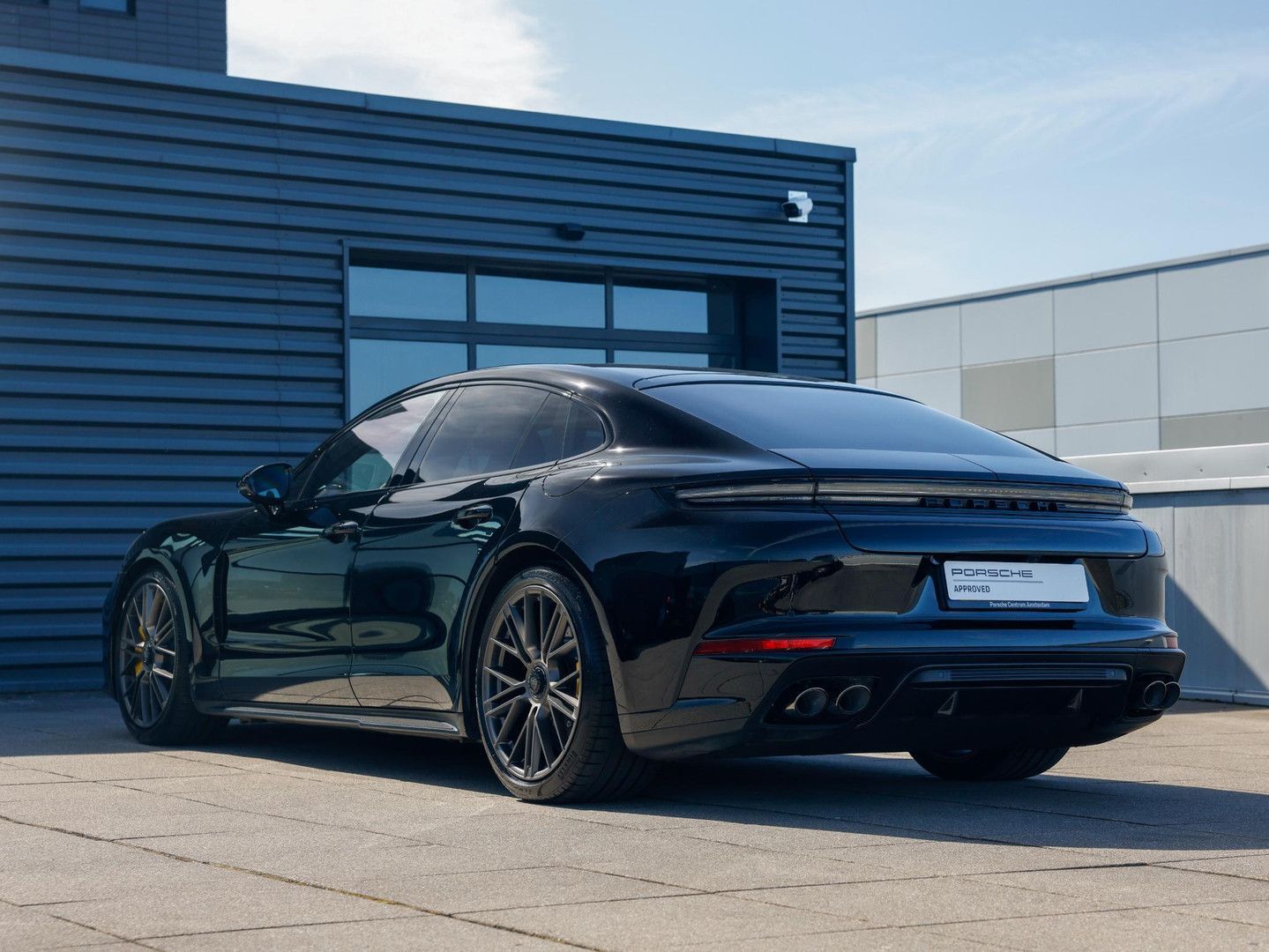 Porsche Panamera Turbo E-Hybrid imagem 3