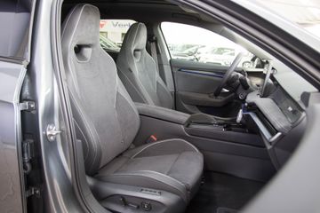 Skoda Superb Combi 2.0 TSI Sportline PANOMATRIXAHK