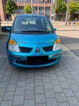 Renault Modus inkl. Fahrradträger  - Renault Modus: Fahrradträger
