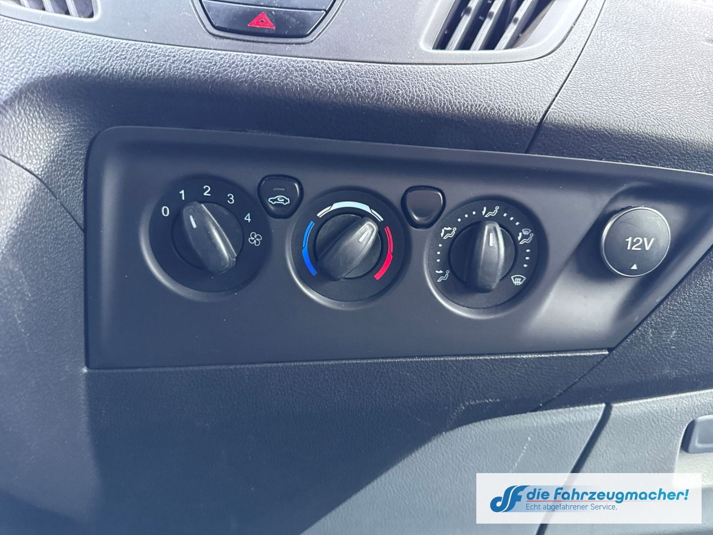 Fahrzeugabbildung Ford Transit Custom Tourneo 300 L1 *4104 *EXPORT