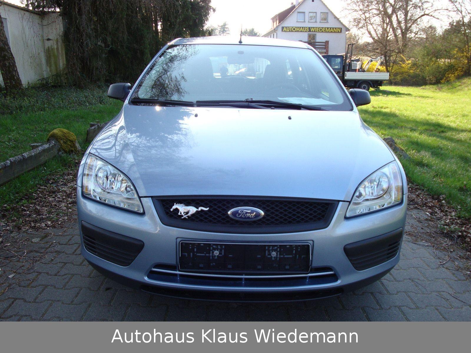 Ford Focus 2005 — photo 9