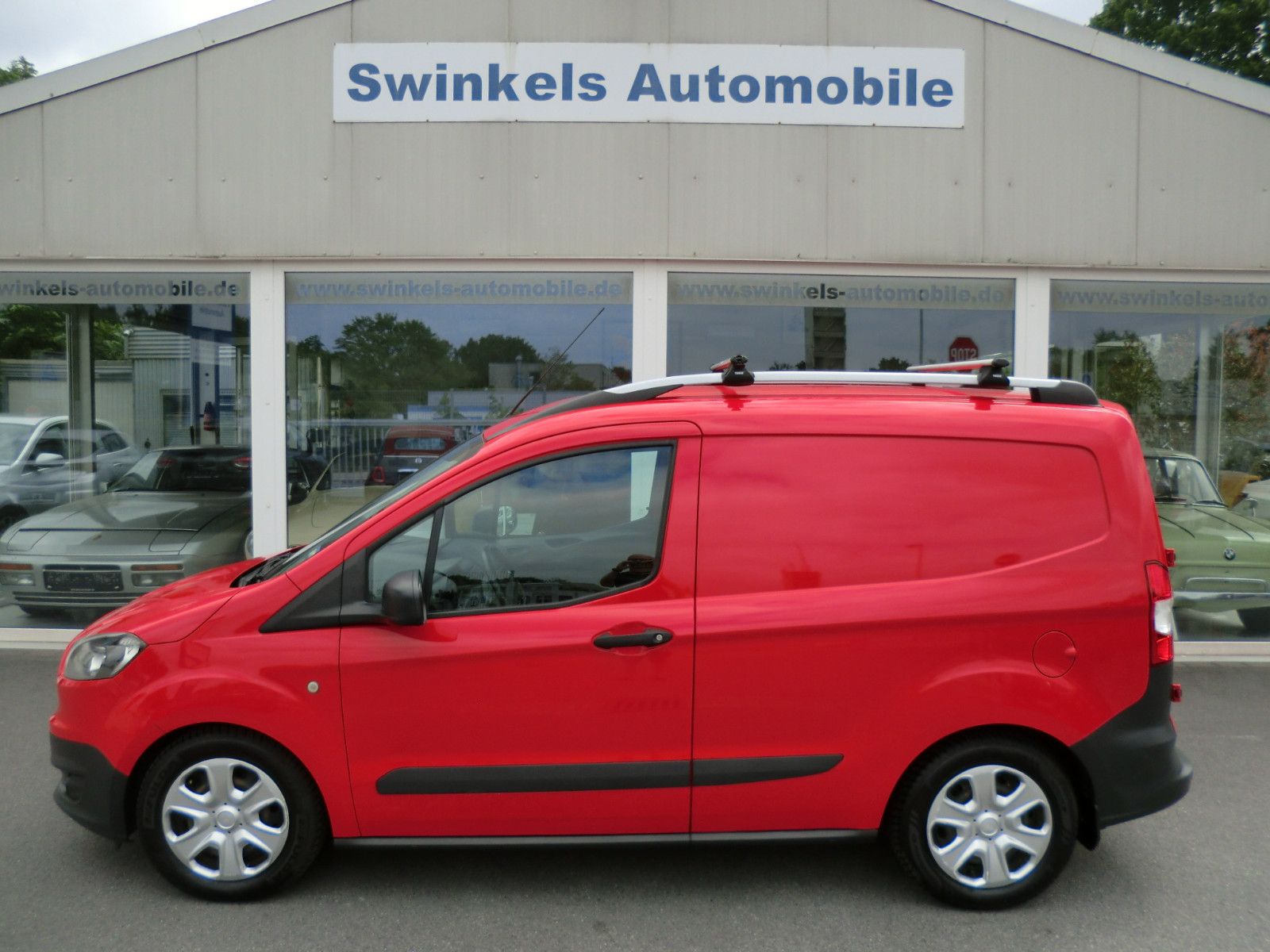 Ford Transit - 1