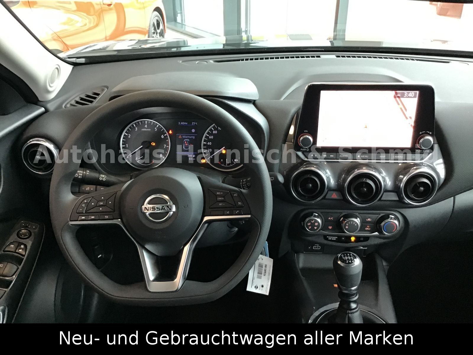 Fahrzeugabbildung Nissan Juke 1.0 DIG-T Schaltgetriebe - Acenta - Navi