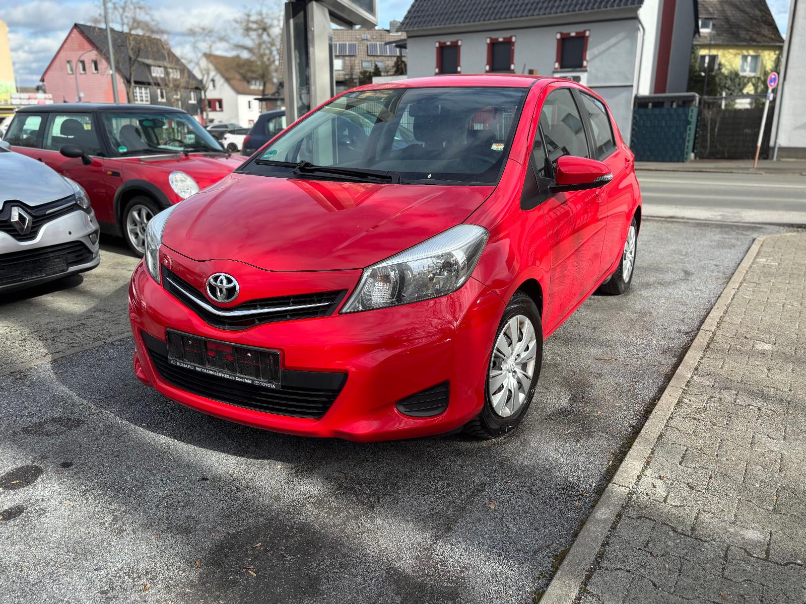 Toyota Yaris Life 1,3 Benz* Eur 5*Klima*Navi*HU 09/27*