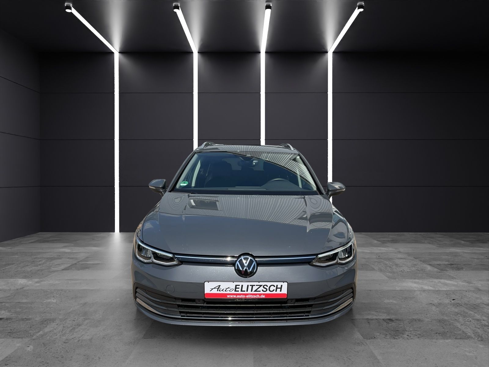 Fahrzeugabbildung Volkswagen Golf VIII Variant eTSI Active DSG NAVI LED AppCo
