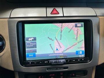 MYAUTOCENTER – Gebraucht- und Jahreswagen mit Werkstattservice in Pfaffenhofen Volkswagen Passat Variant V6 FSI *4Motion*Navi*Xenon*TÜV*