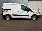 Citroën Berlingo CampBase°Standhz.°Klima°Navi°PDC°1.Hd - gebrauchte Citroën Berlingo aus dem Jahr 2015