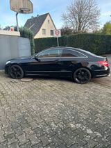 Mercedes-Benz E 500 Coupé AMG Paket - Mercedes-Benz E 500 aus 2010
