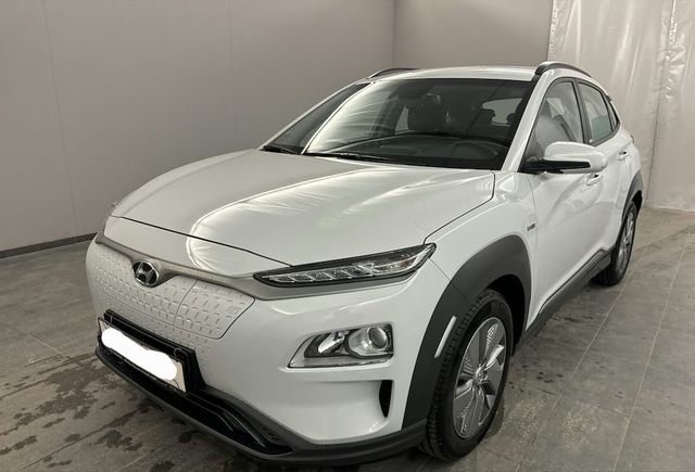 Hyundai Kona Basis Elektro 2WD