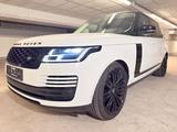 Land Rover Range Rover Vogue P525 V8 Long SOFTCL/PANO/22ZO. - Land Rover Range Rover: 2.5