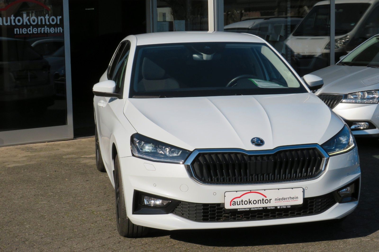 Fahrzeugabbildung SKODA Fabia SPORT/MONTE-CARLO DSG 17`KESSY LED PDC 1H