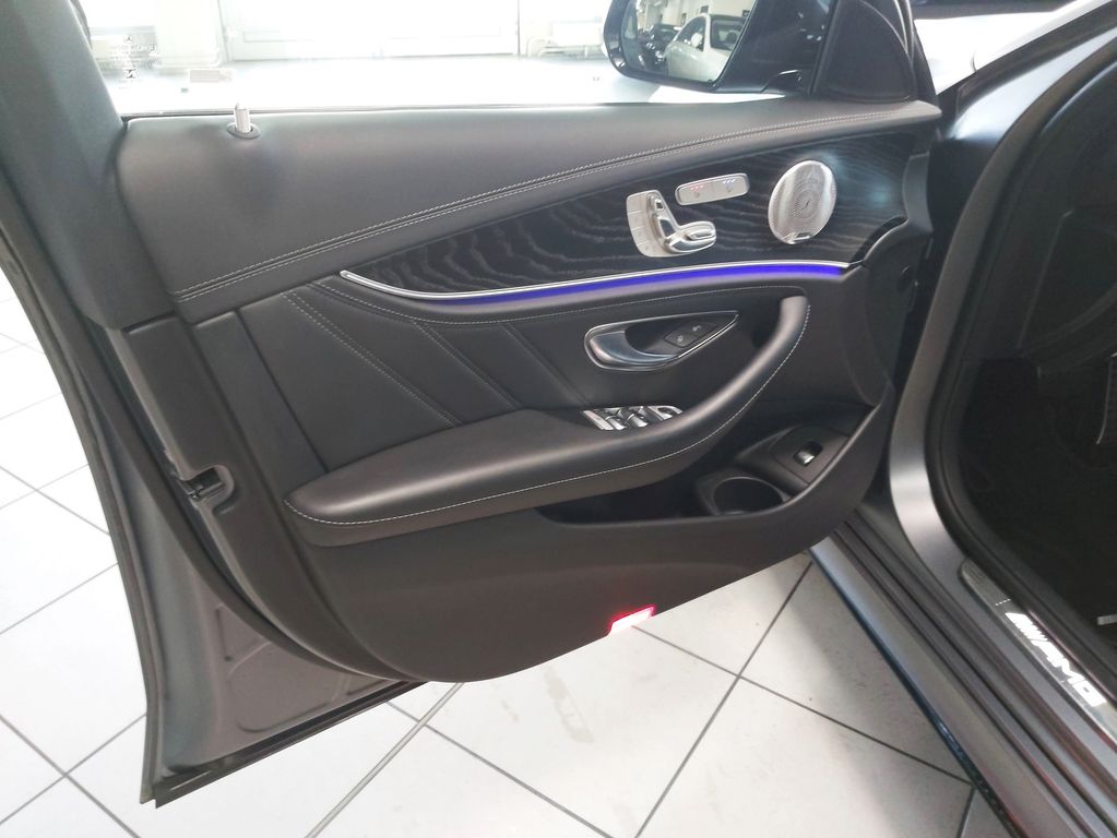 Mercedes-Benz E 63 AMG S 4M T NIGHT 154 T NP AIRM NETTO 52.600