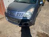 Nissan Kleinwagen super Anfänger Auto - Nissan Pixo aus 2012